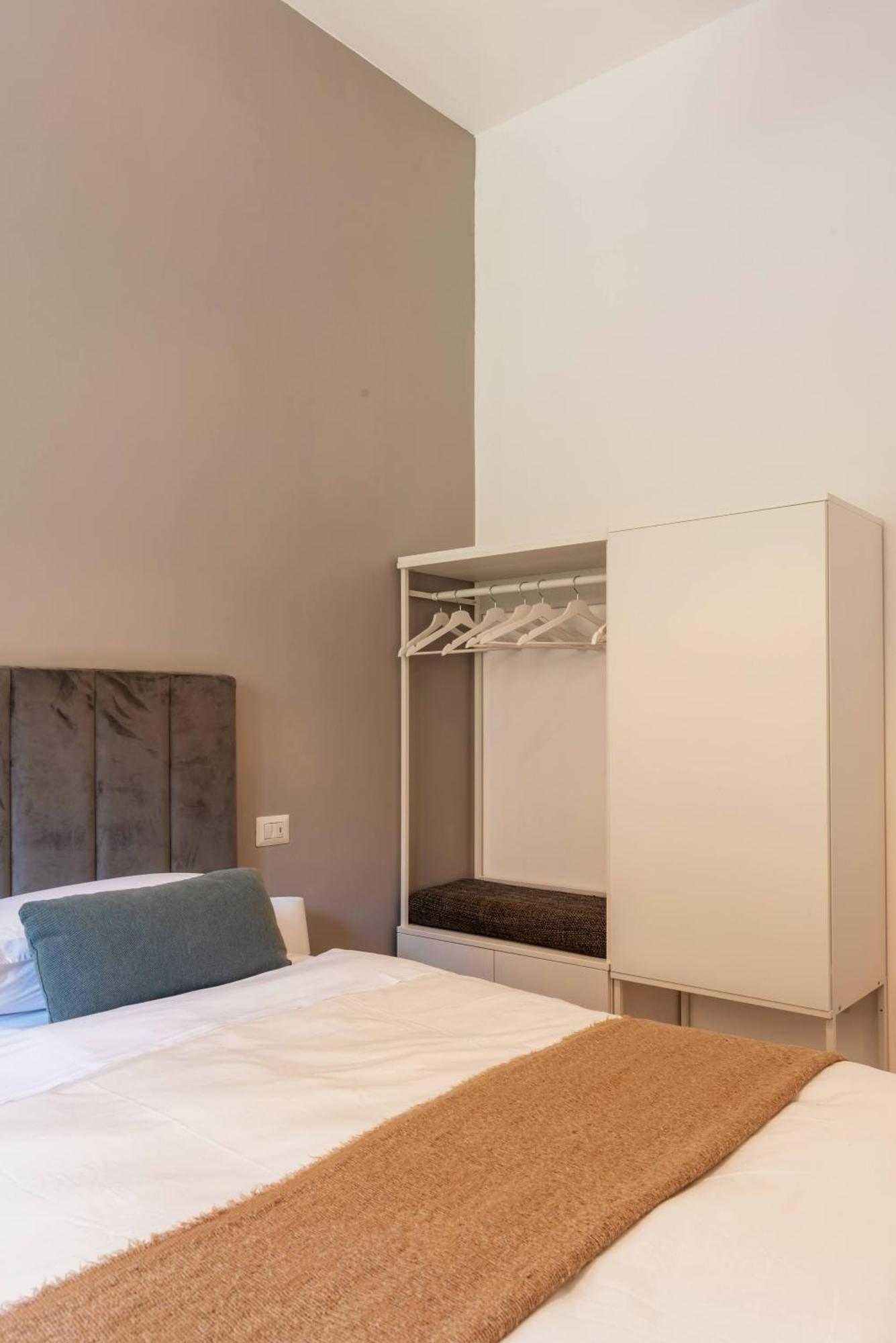 Agostino Flexyrent Apt Ac Milano Esterno foto